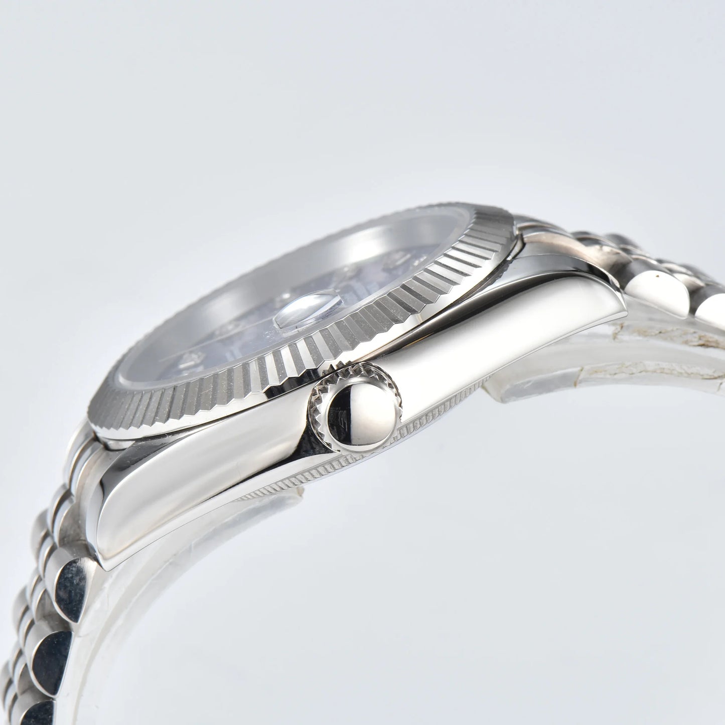 Men's 36mm/39mm Watches NH35 Automatic Movement Silver Case White Dial Blue AR Sapphire Glass Date Stainless Steel Strap