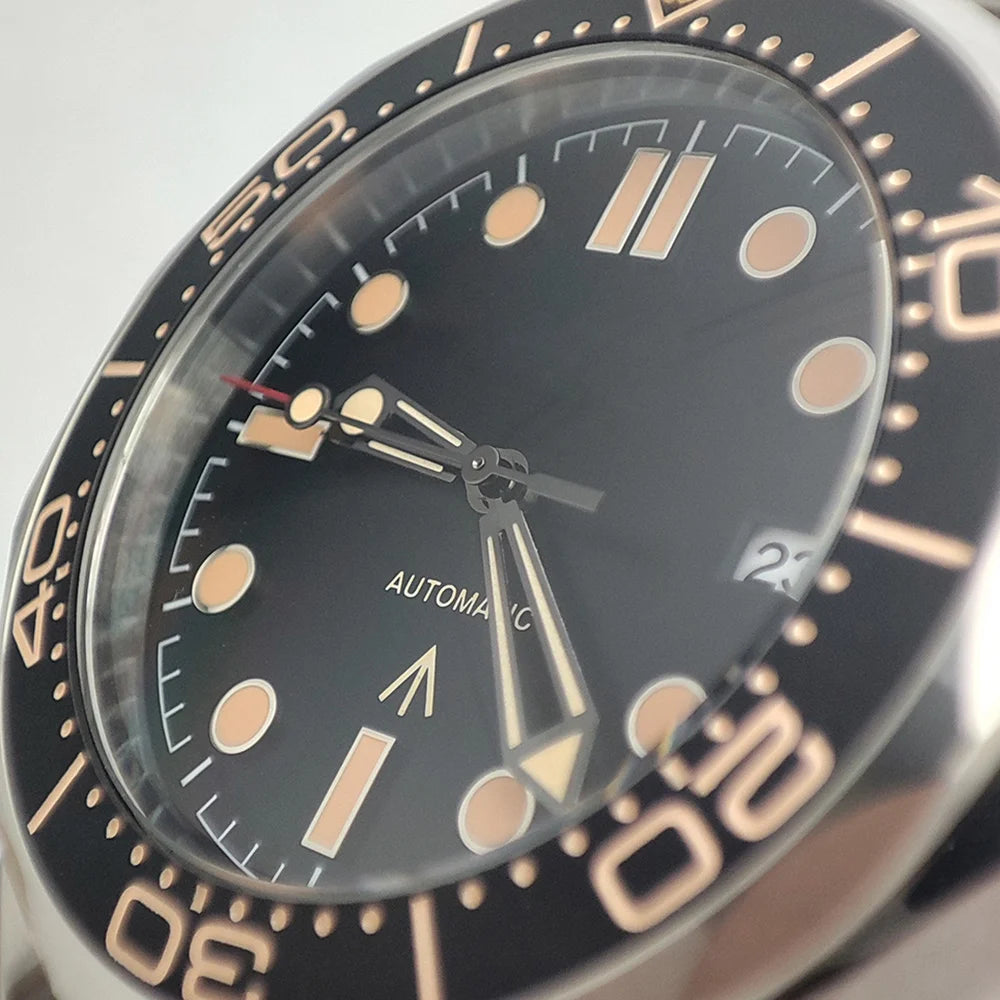 OUMASHI 007 best selling 42mm ceramic bezel waterproof Super luminous sapphire glass NH35 automatic Men's Diving Watch Reloj