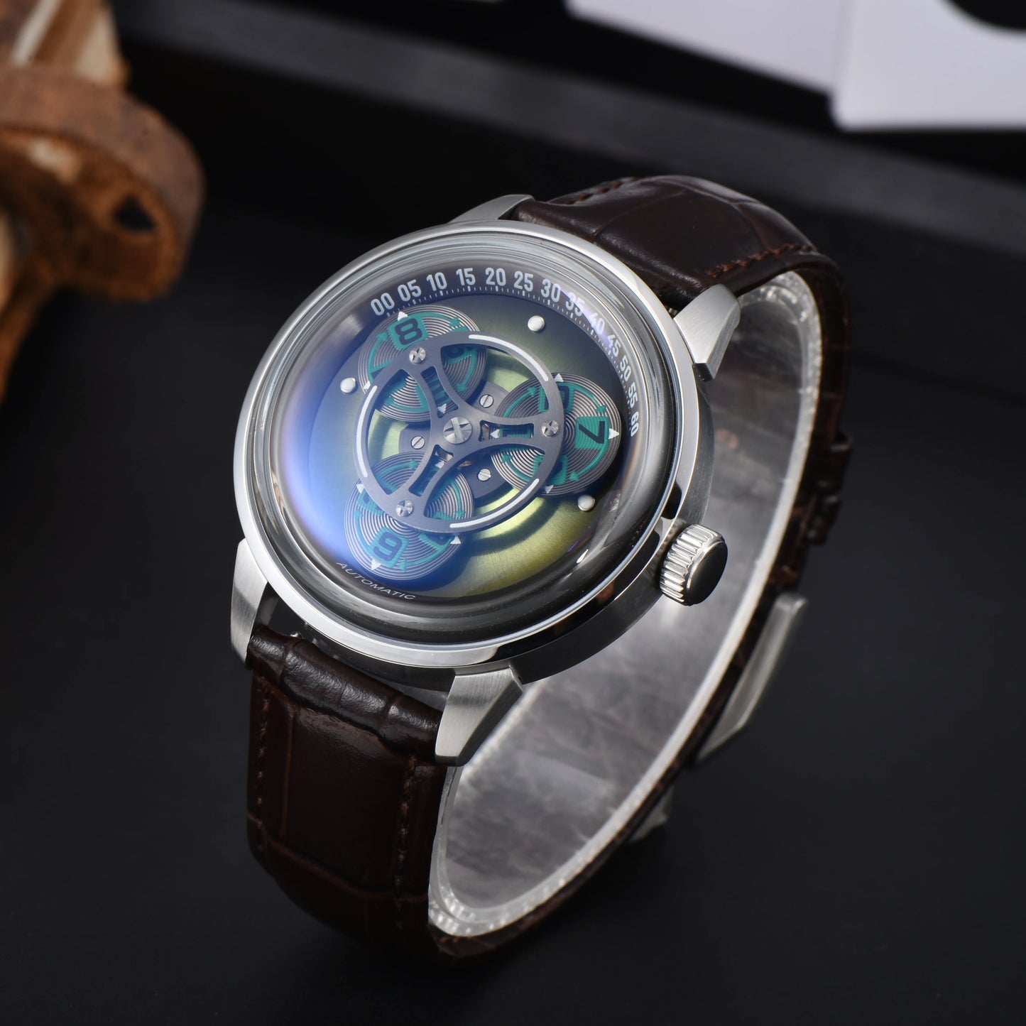 MIYOTA 8215 men's watch 42mm improved Automatic mechanical movement 316L green luminous stainless steel case will turn the watch