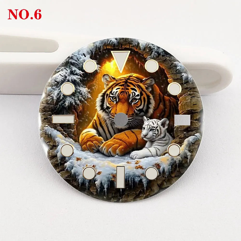 The 28.5mm tiger-patterned dial NH35 dial creative color-printed series dial is suitable for NH35/36 movement watch accessories