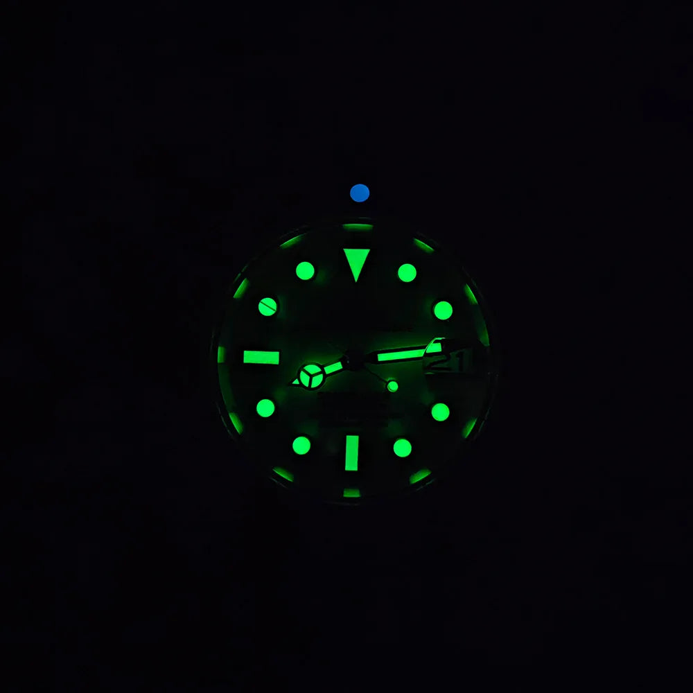 OUMASHI 40mm Mother of-pearl dial NH35 Automatic Mechanical Watch Diver gradient luminous stainless steel case sapphire glass