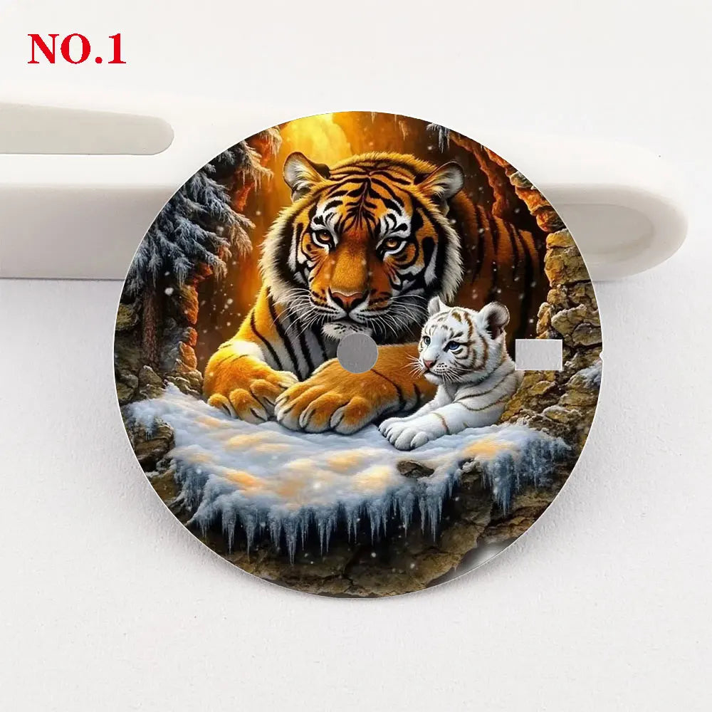 The 28.5mm tiger-patterned dial NH35 dial creative color-printed series dial is suitable for NH35/36 movement watch accessories