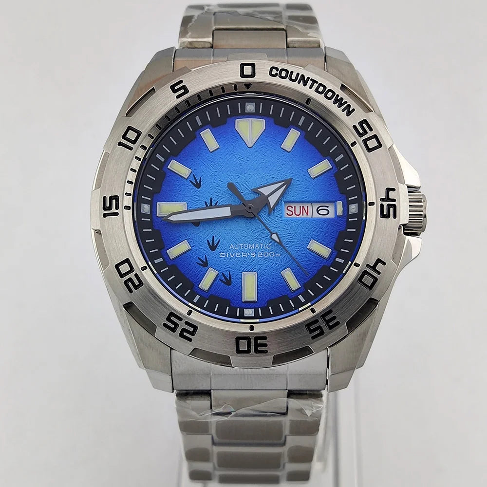 44mm Watch NH35 Sapphire glass luminous diving 200 meters dial 316L stainless steel automatic mechanical watch NH35 movement