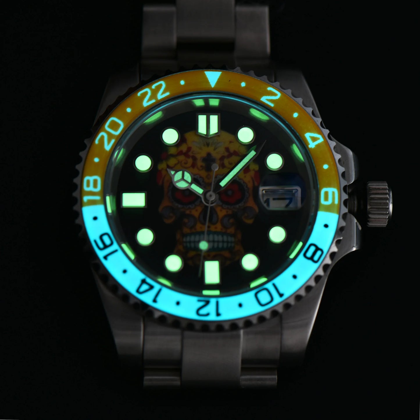 watch 40mm Diver's men NH35A automatic mechanical watch Stainless steel case sapphire glass waterproof 10atm C3 watch