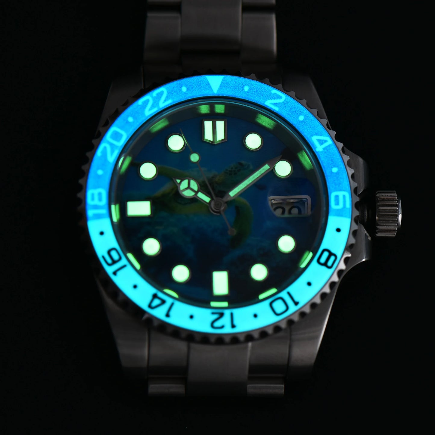 watch 40mm Diver's men NH35A automatic mechanical watch Stainless steel case sapphire glass waterproof 10atm C3 watch