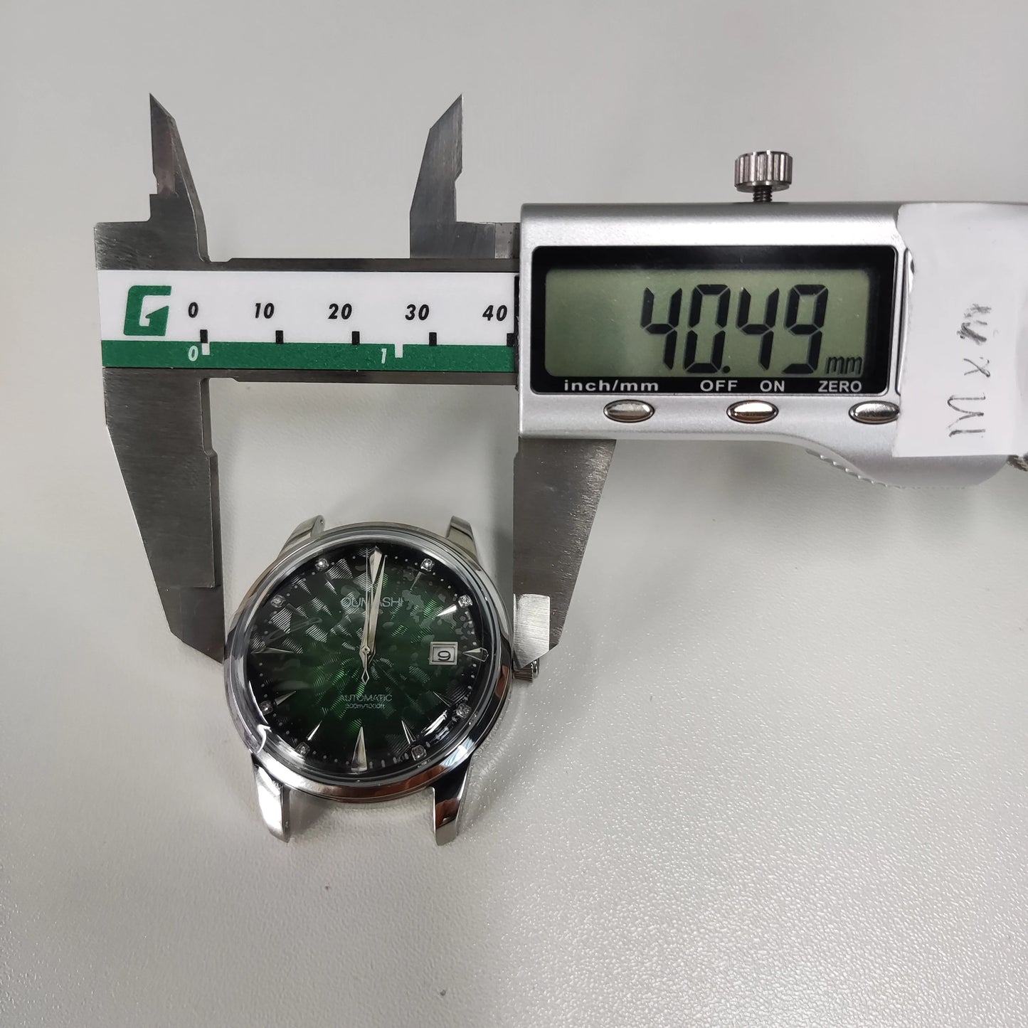 40.5mm Men's fashion watch Gemstone Series NH35 Automatic mechanical Men's Watch 10ATM Mineral glass waterproof leather strap