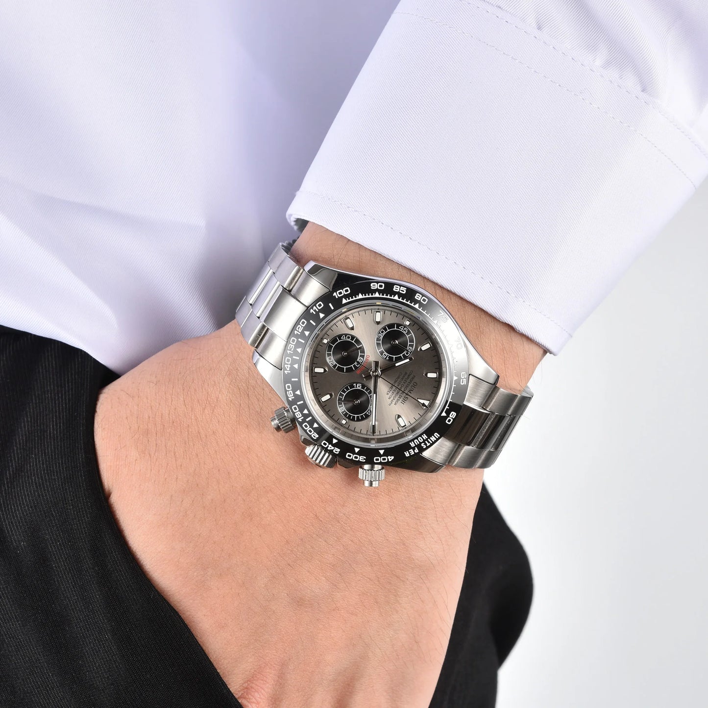 Luxury Sports Quartz Watch Sapphire Glass 316L stainless steel waterproof for men's custom watches with VK63 watch movement